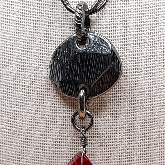Chico's Red Glass Pendant Necklace, Snake Chains, Gunmetal Gray, 20" - Picture 4 of 11